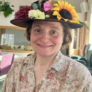 Meet your Posher, Deb